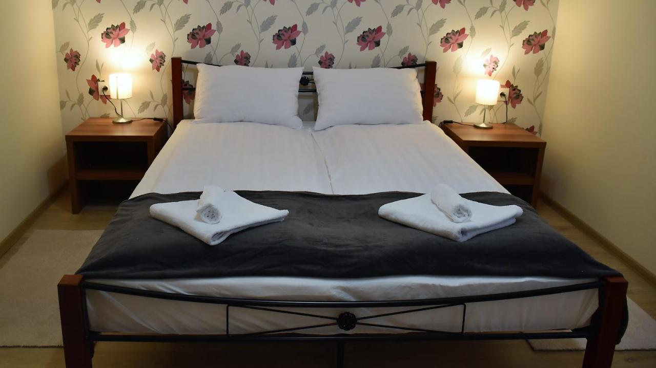 La Mia Casa Vendeghaz Hotel Kaposvár Buitenkant foto