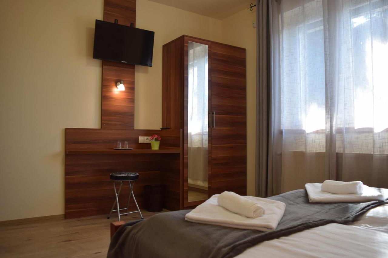 La Mia Casa Vendeghaz Hotel Kaposvár Buitenkant foto