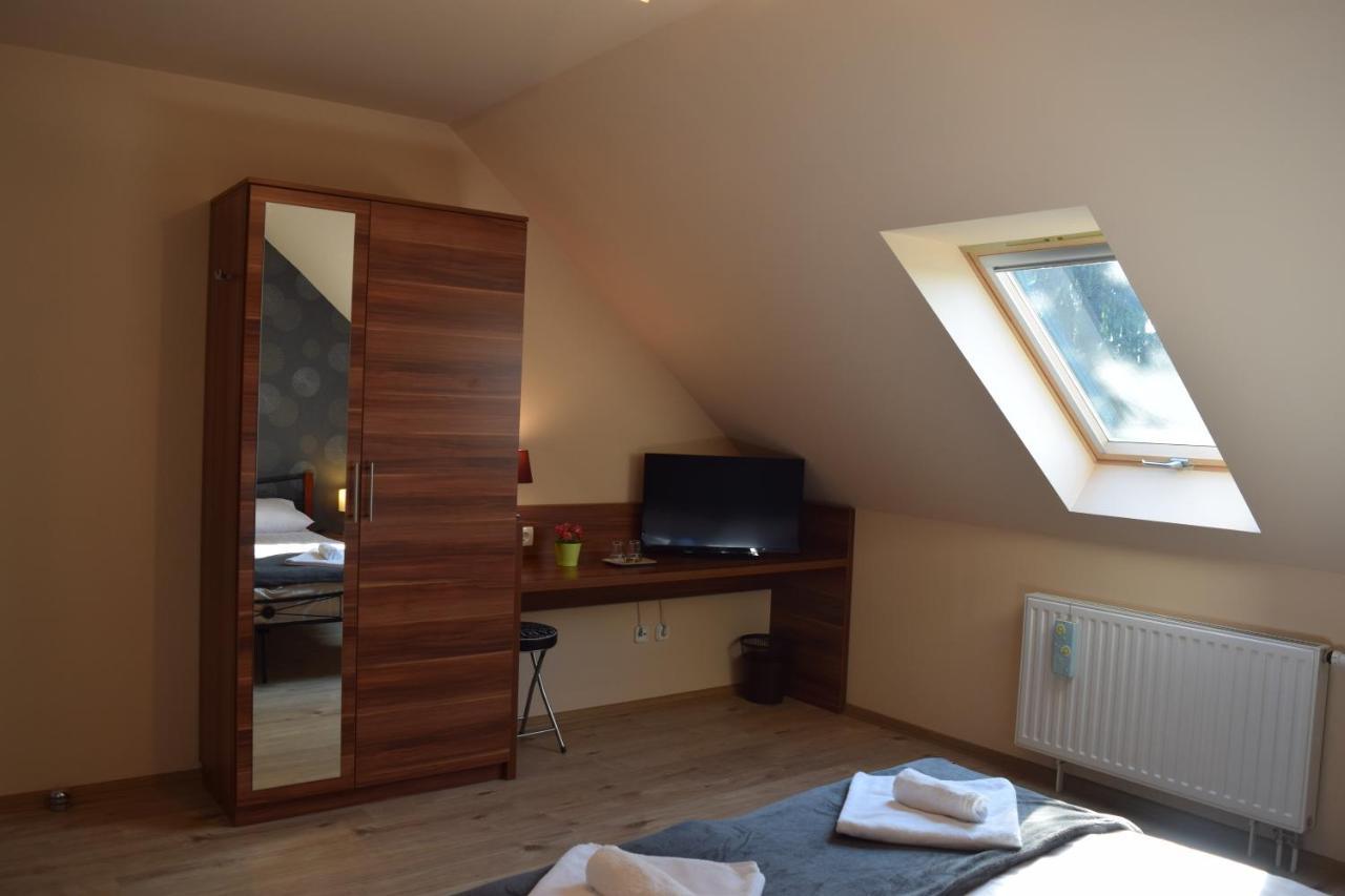 La Mia Casa Vendeghaz Hotel Kaposvár Buitenkant foto