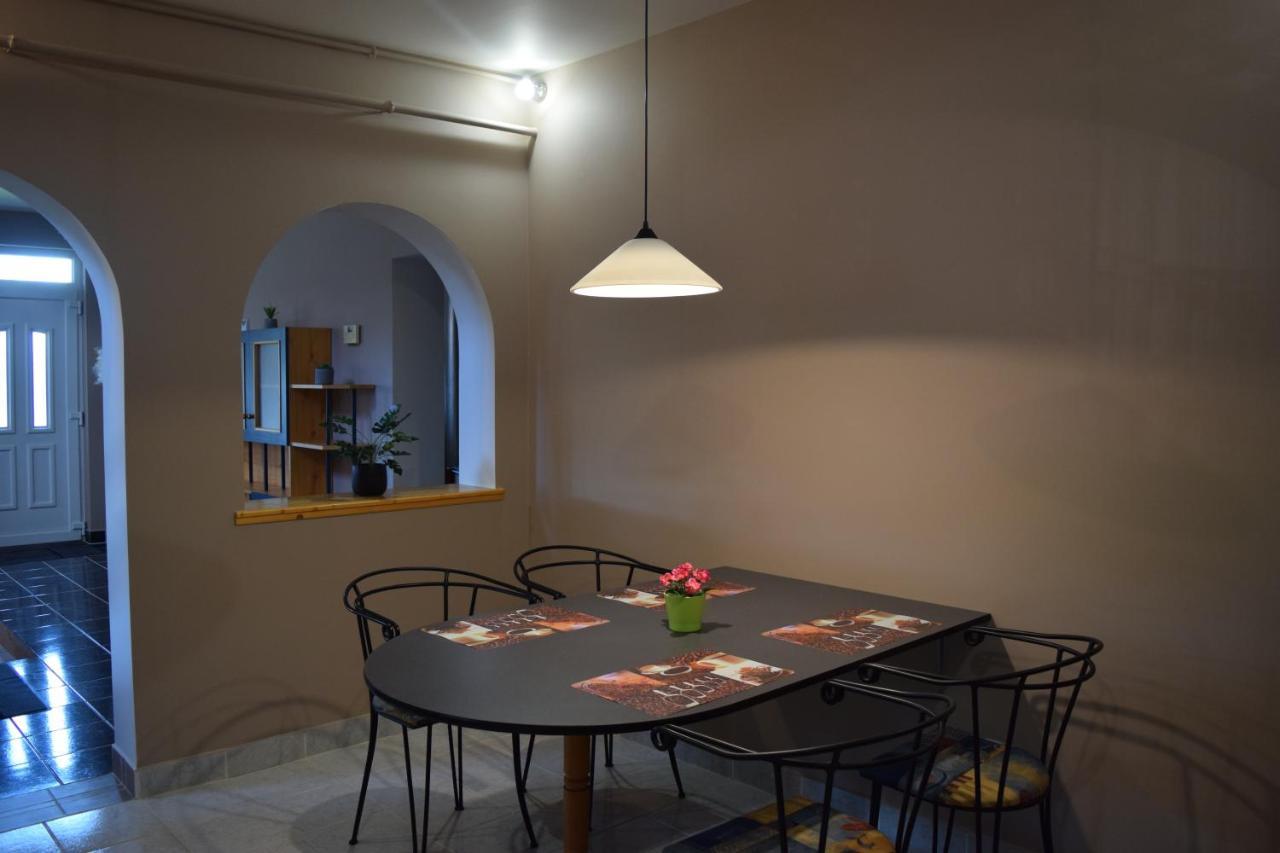 La Mia Casa Vendeghaz Hotel Kaposvár Buitenkant foto